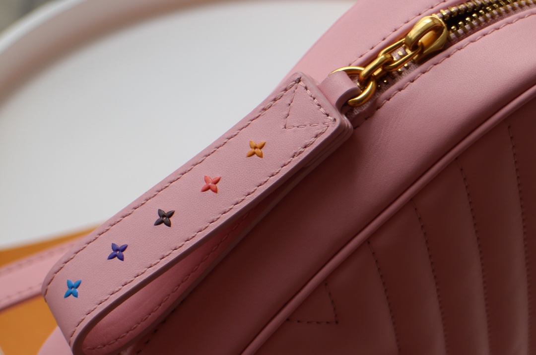 Replica Louis Vuitton New Wave Camera Bag M53683