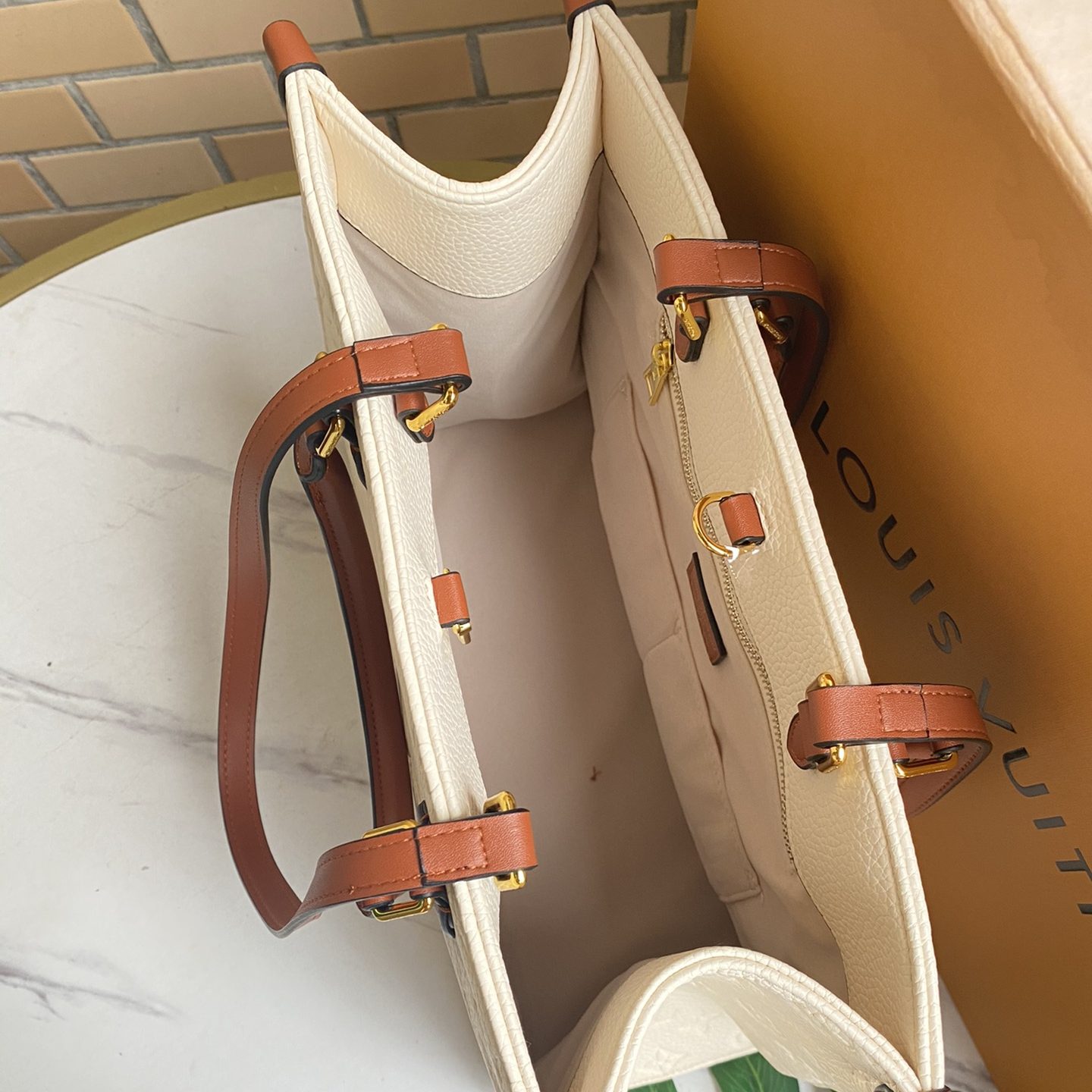 Replica Louis Vuitton Onthego Mm Tote Bag- 6 Styles M45595