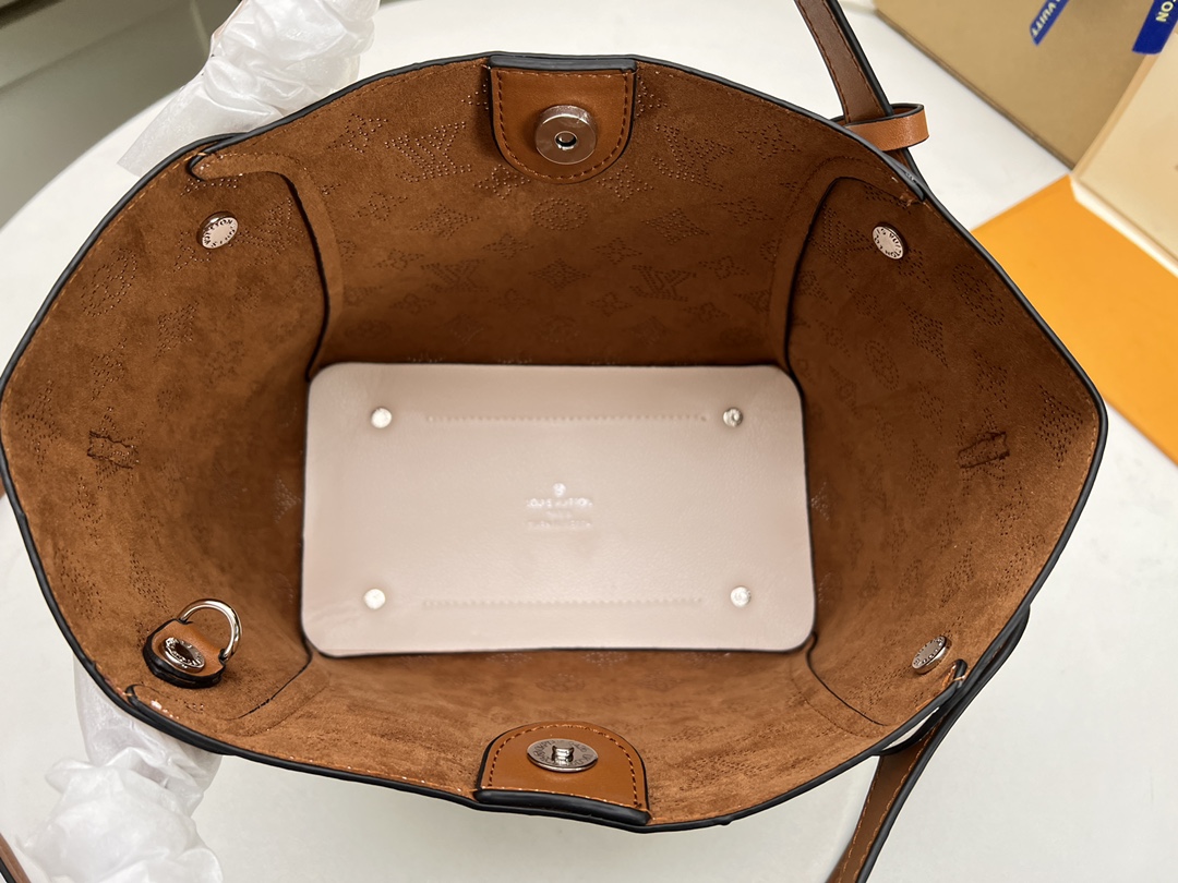 Replica Louis Vuitton Hina Pm- Beige/Pink/White