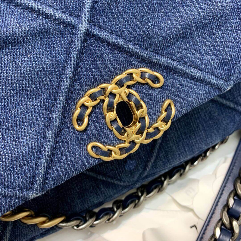 Replica Chanel 19 Small Flap Bag As1160 Denim