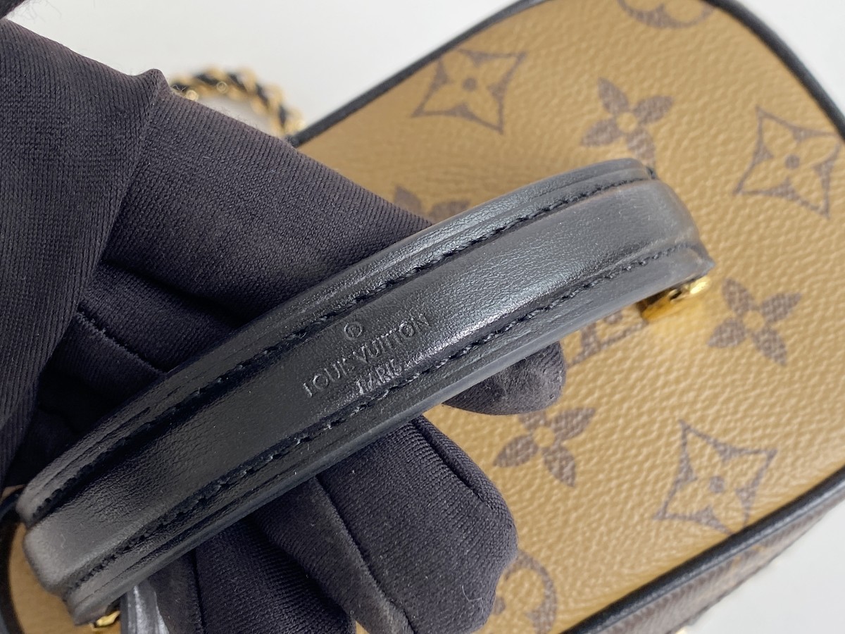 Replica Louis Vuitton Vanity Pm M45165