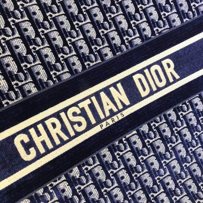 Replica Dior Oblique Embroidered Velvet Book Tote M1286Z