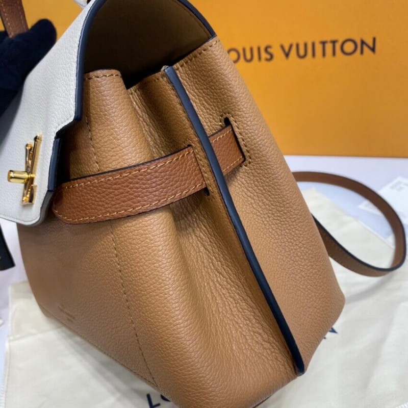 Replica Louis Vuitton Lockme Ever Bb M56645