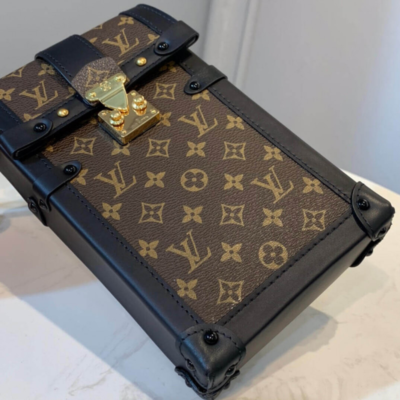 Replica Louis Vuitton Vertical Trunk Pochette M63913