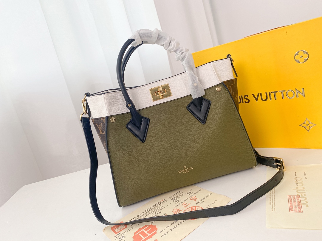 Replica Louis Vuitton On My Side M53827