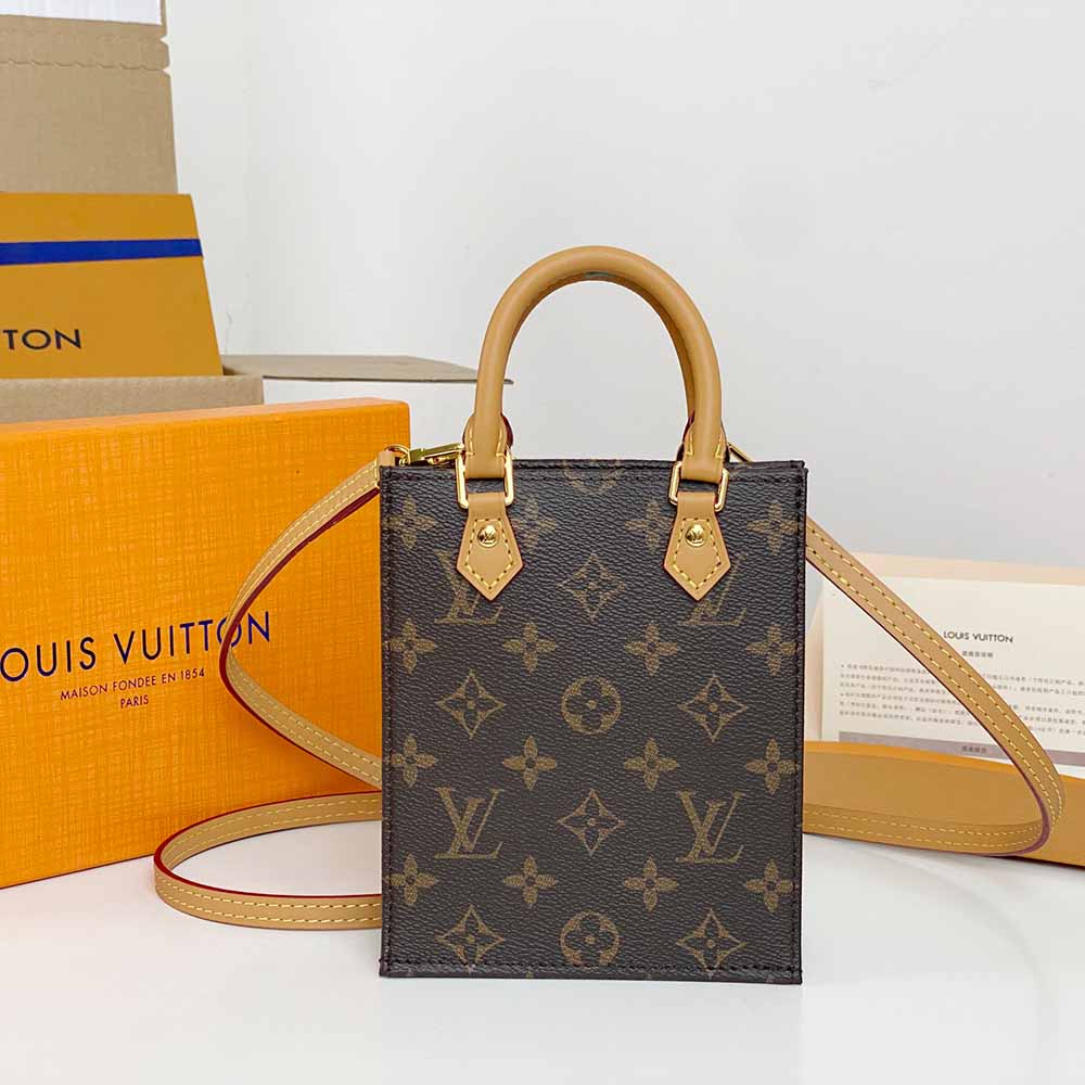 Replica Louis Vuitton Petit Sac Plat M69442