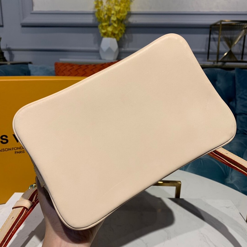 Replica Louis Vuitton Monogram Canvas Noe Bb M40817