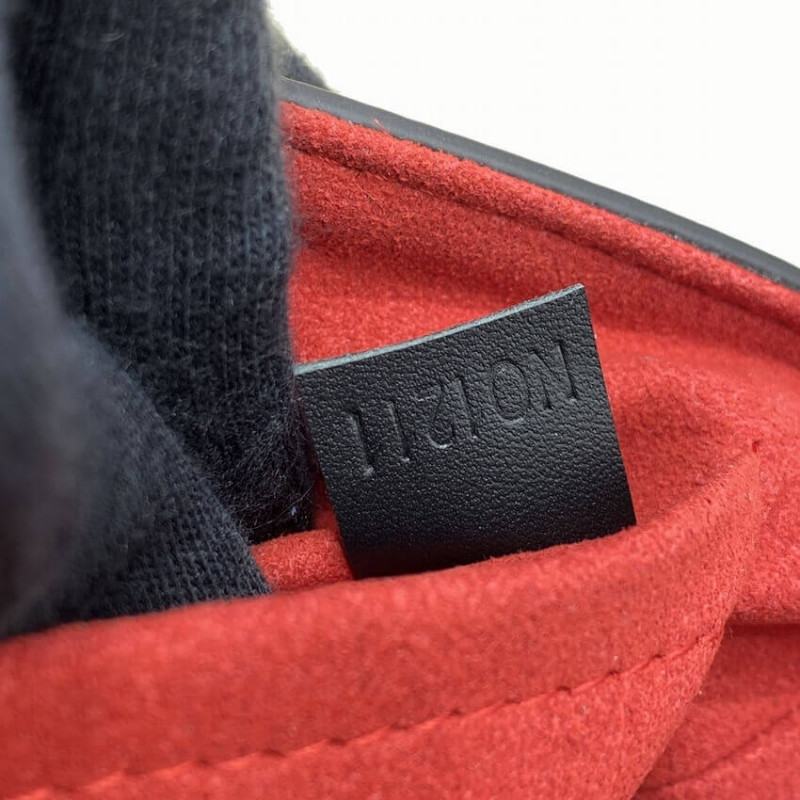 Replica Louis Vuitton Epi Leather Twist Mm M59027 Black