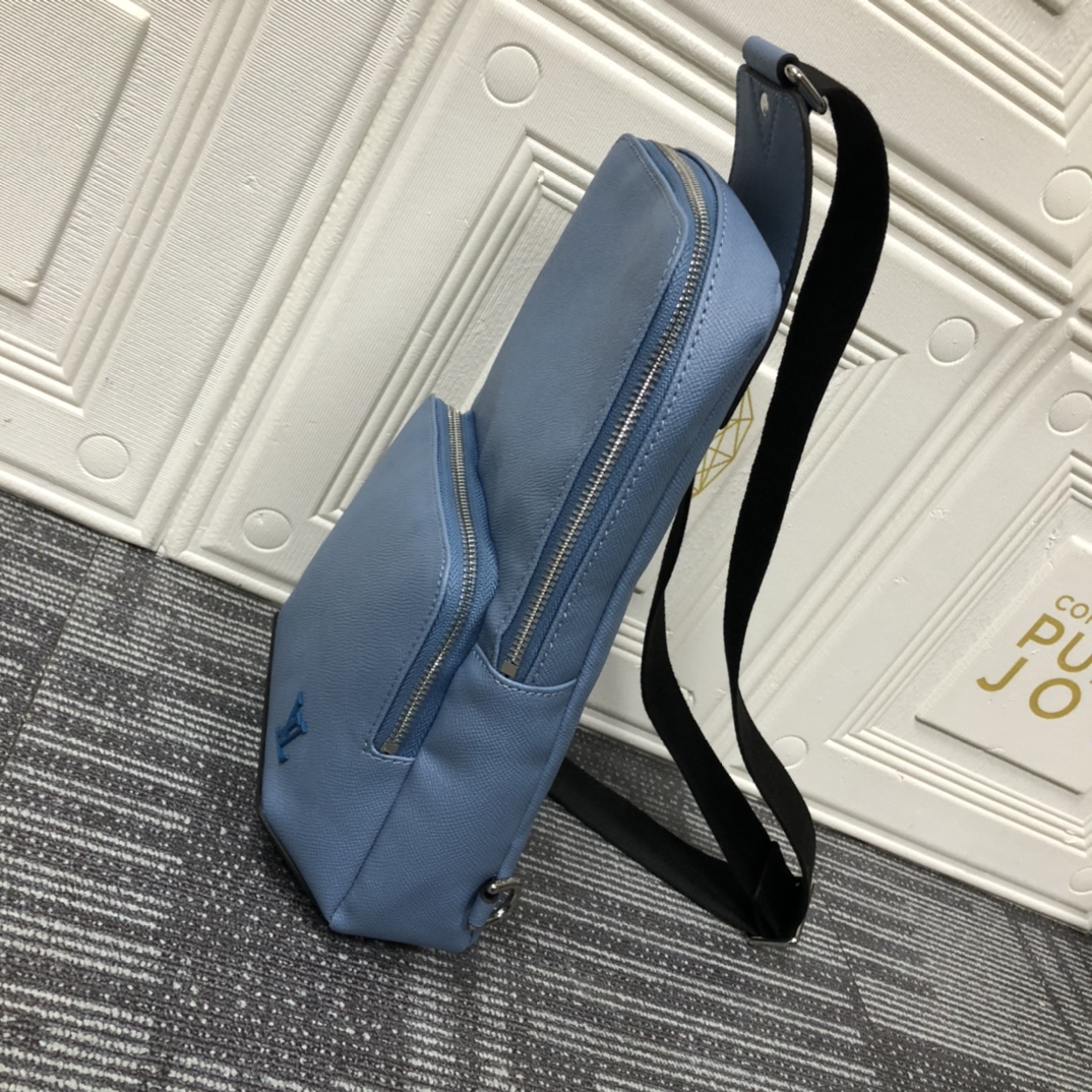 Replica Louis Vuitton Avenue Sling Bag M30443