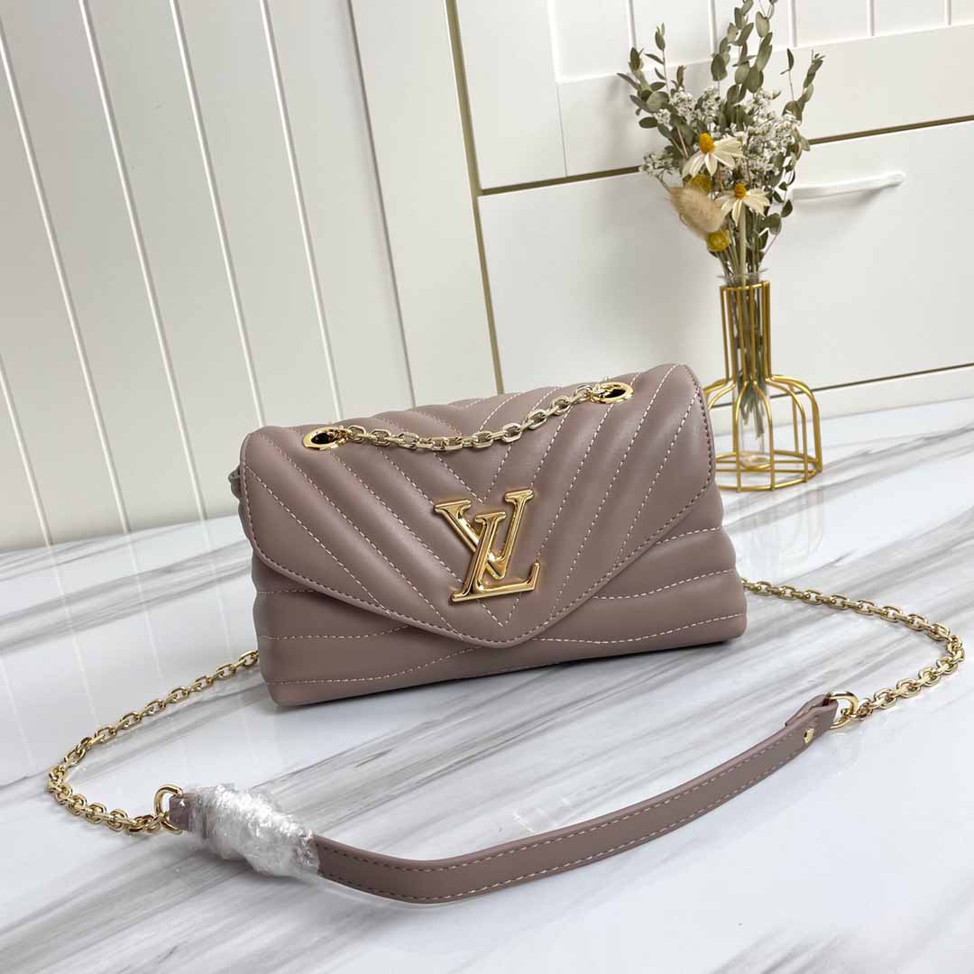 Replica Louis Vuitton New Wave Chain Tote M53937