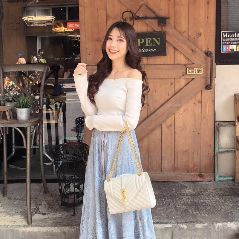 Replica Saint Laurent Grain Leather Envelope Medium Bag 487206 White