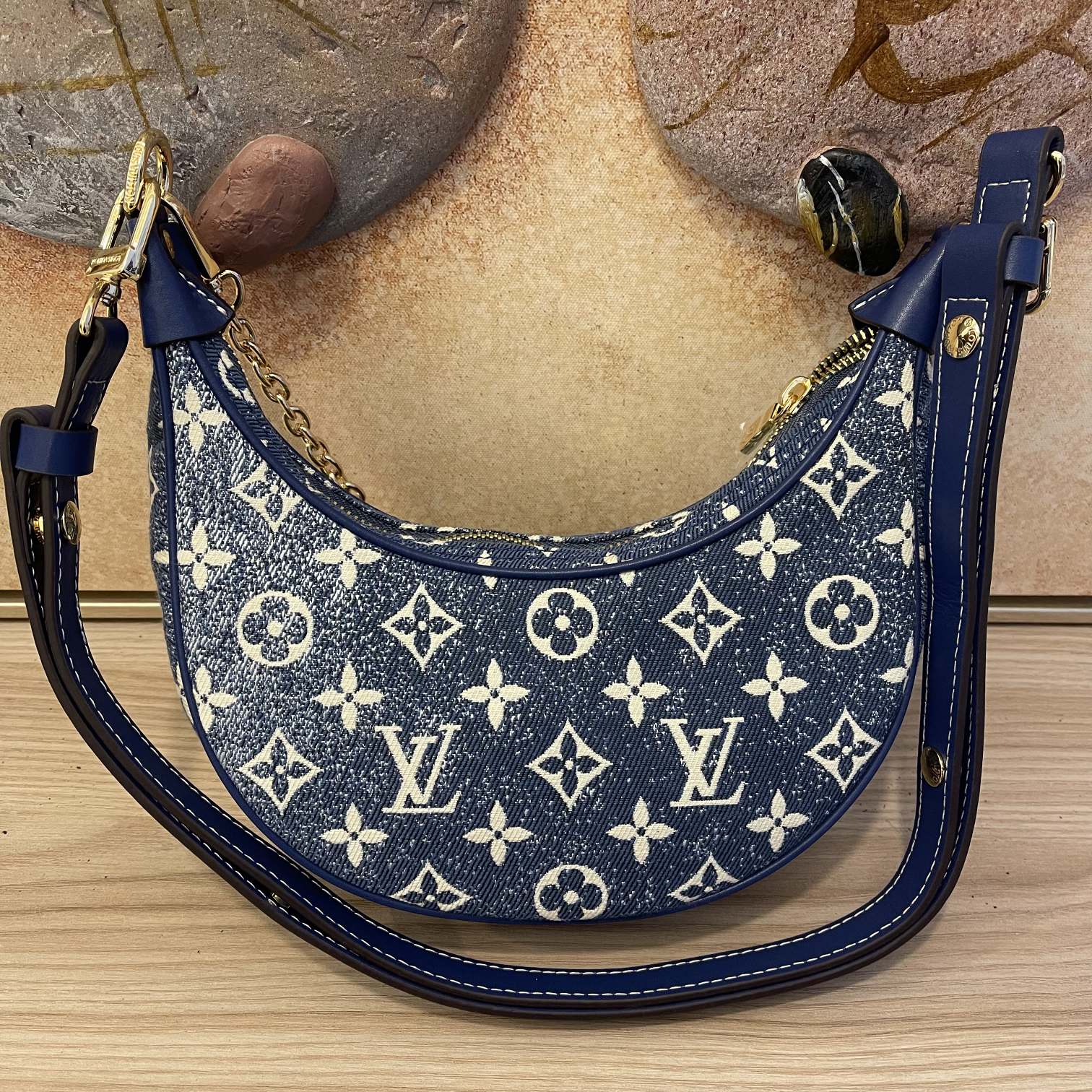 Replica Louis Vuitton Loop Baguette Handbag