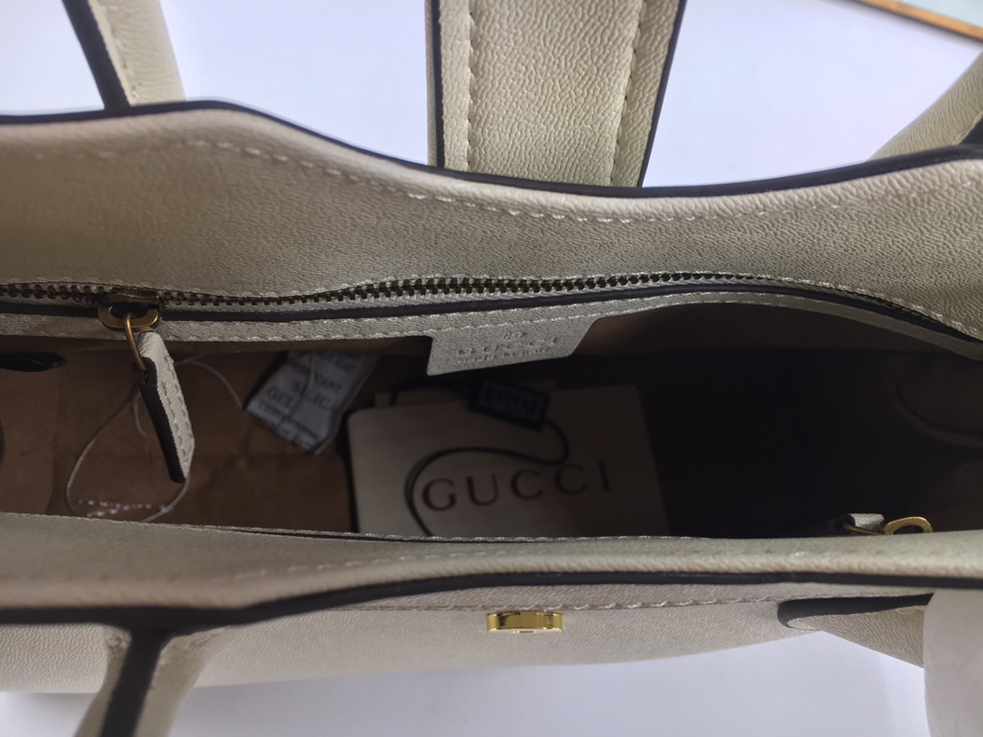 Replica Gucci Small Top Handle Bag With Double G