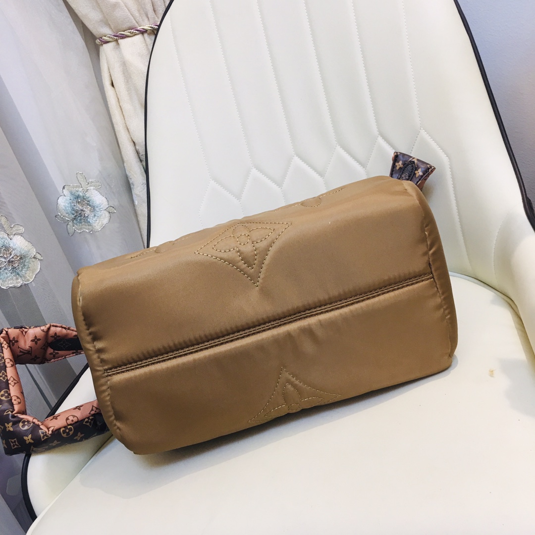 Replica Louis Vuitton Speedy Bandouliere 30 Handbag