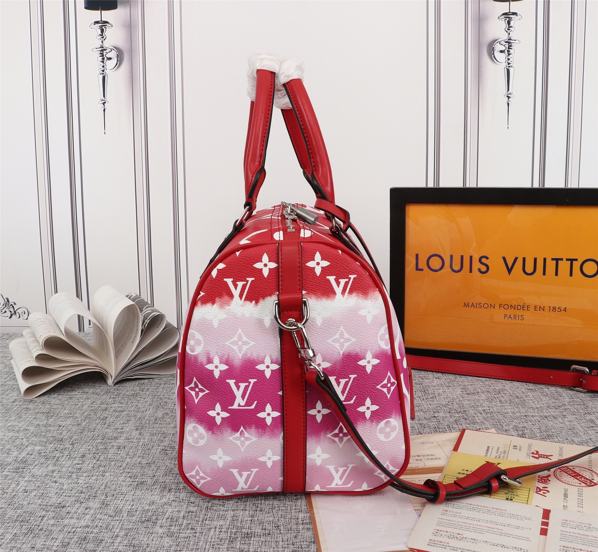 Replica Louis Vuitton Escale Speedy Bandouliere 30 Pink/Red/Blue