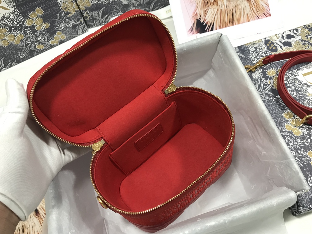 Replica Dior Aaa-Small Travel Vanity Case