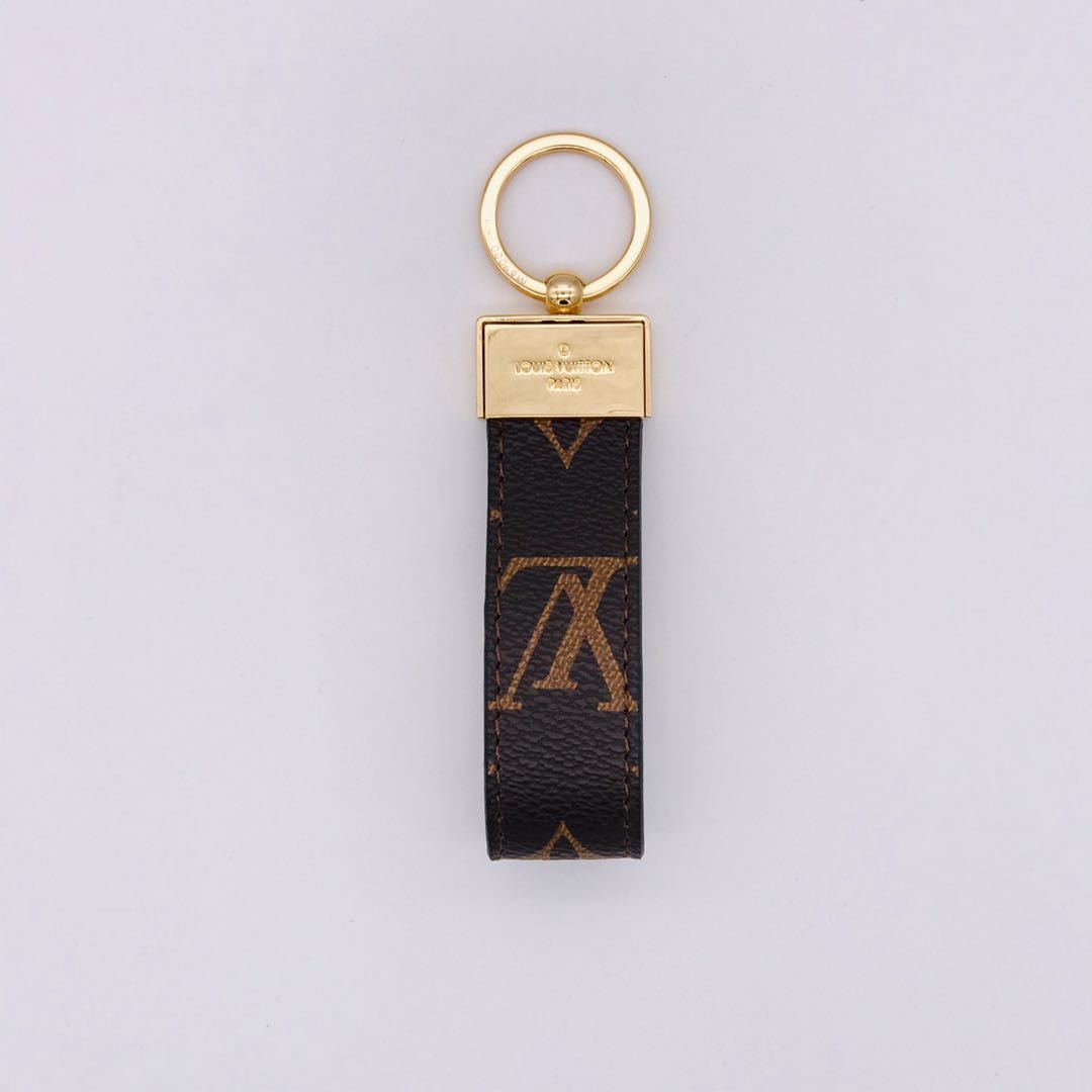 Replica Louis Vuitton Dauphine Dragonne Key Holder