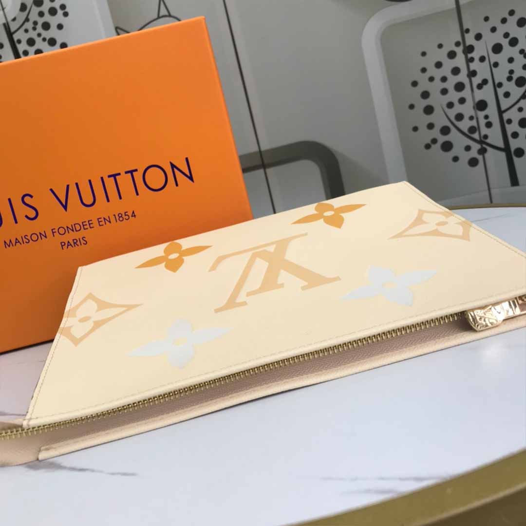 Replica Louis Vuitton By The Pool-Toiletry Pouch 26 M80504