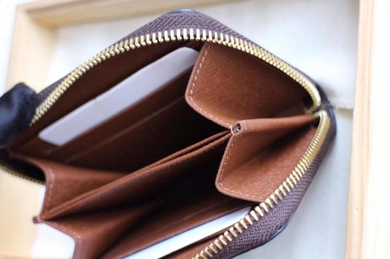 Replica Louis Vuitton Zippy Coin Purse M60067