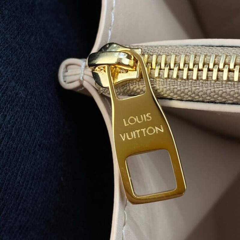 Replica Louis Vuitton Monogram Valisette Tresor M45673