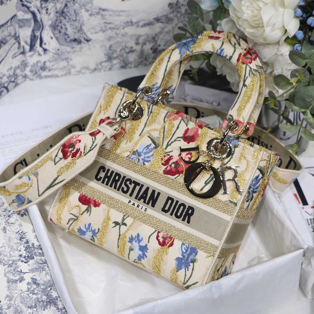 Replica Dior Aaa-Flowers Medium Lady D-Lite Bag M0565/Embroidery