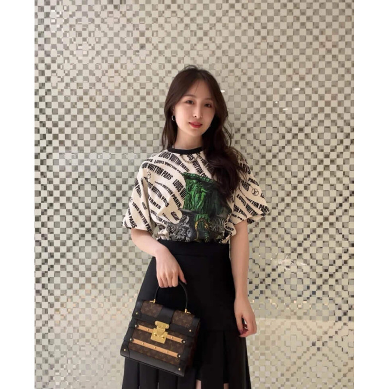 Replica Louis Vuitton Monogram Canvas Trianon Pm M45908