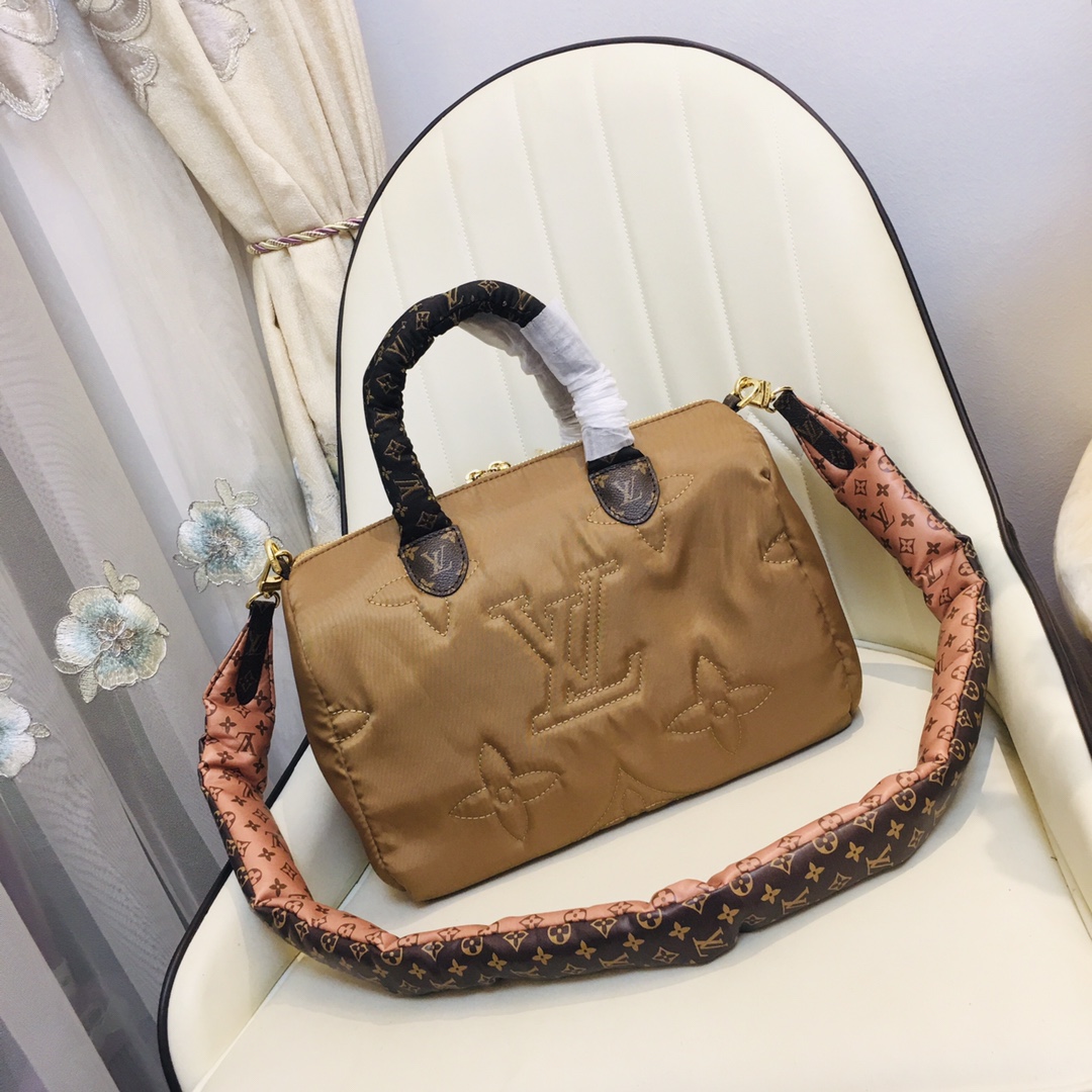 Replica Louis Vuitton Speedy Bandouliere 30 Handbag