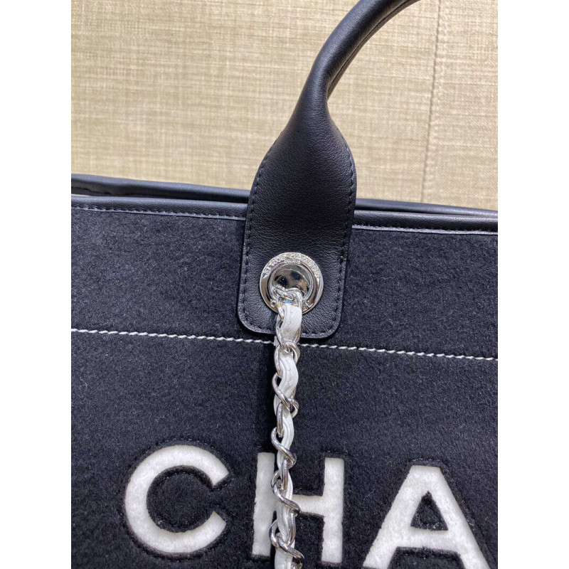 Replica Chanel Wool Felt Deauville Shopping Bag A60598 Black/White