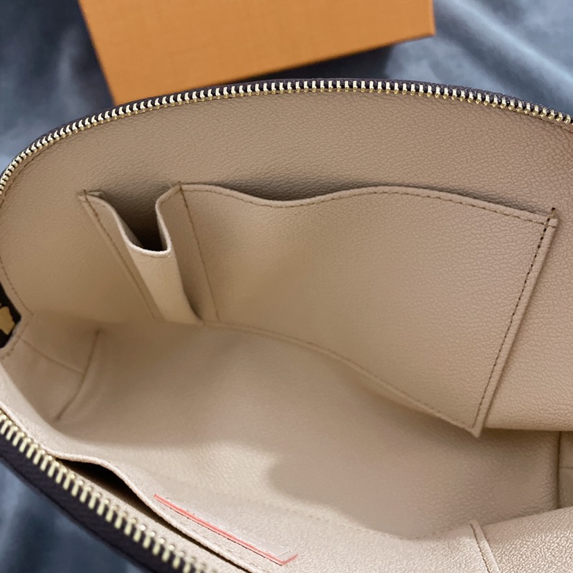 Replica Louis Vuitton Cosmetic Pouch K02