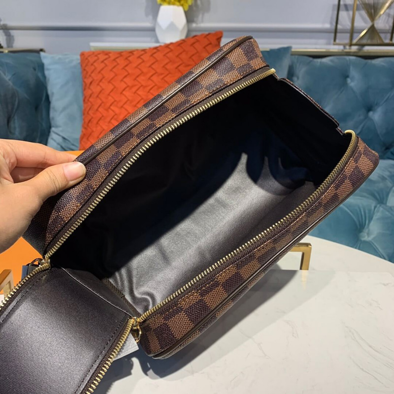 Replica Louis Vuitton Damier Ebene King Size Toiletry Bag N47527