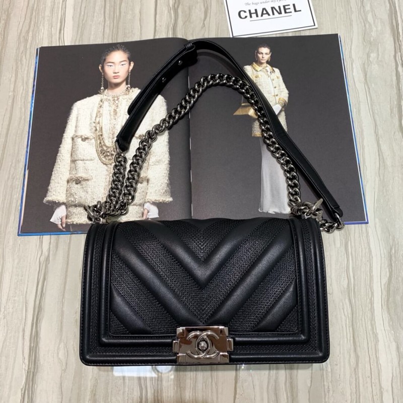 Replica Chanel Calfskin Boy Chanel Handbag A67086