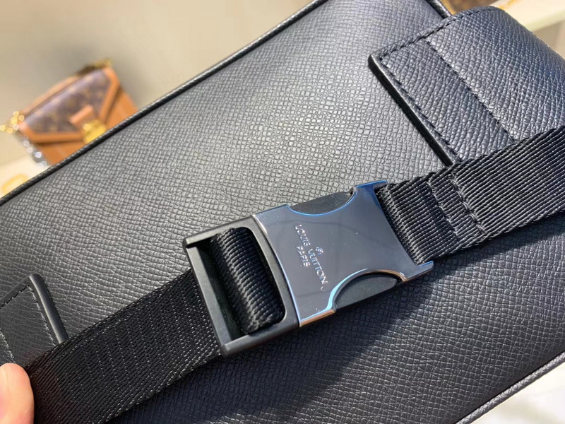 Replica Louis Vuitton Outdoor Bumbag M33438