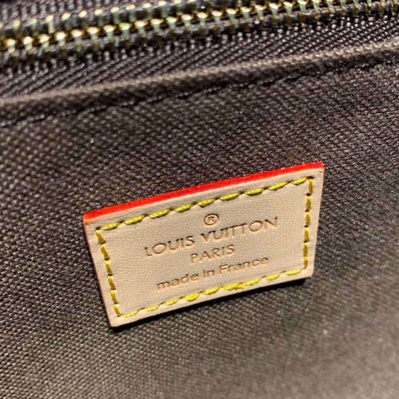 Replica Louis Vuitton Monogram Canvas Menilmontant Pm M40474