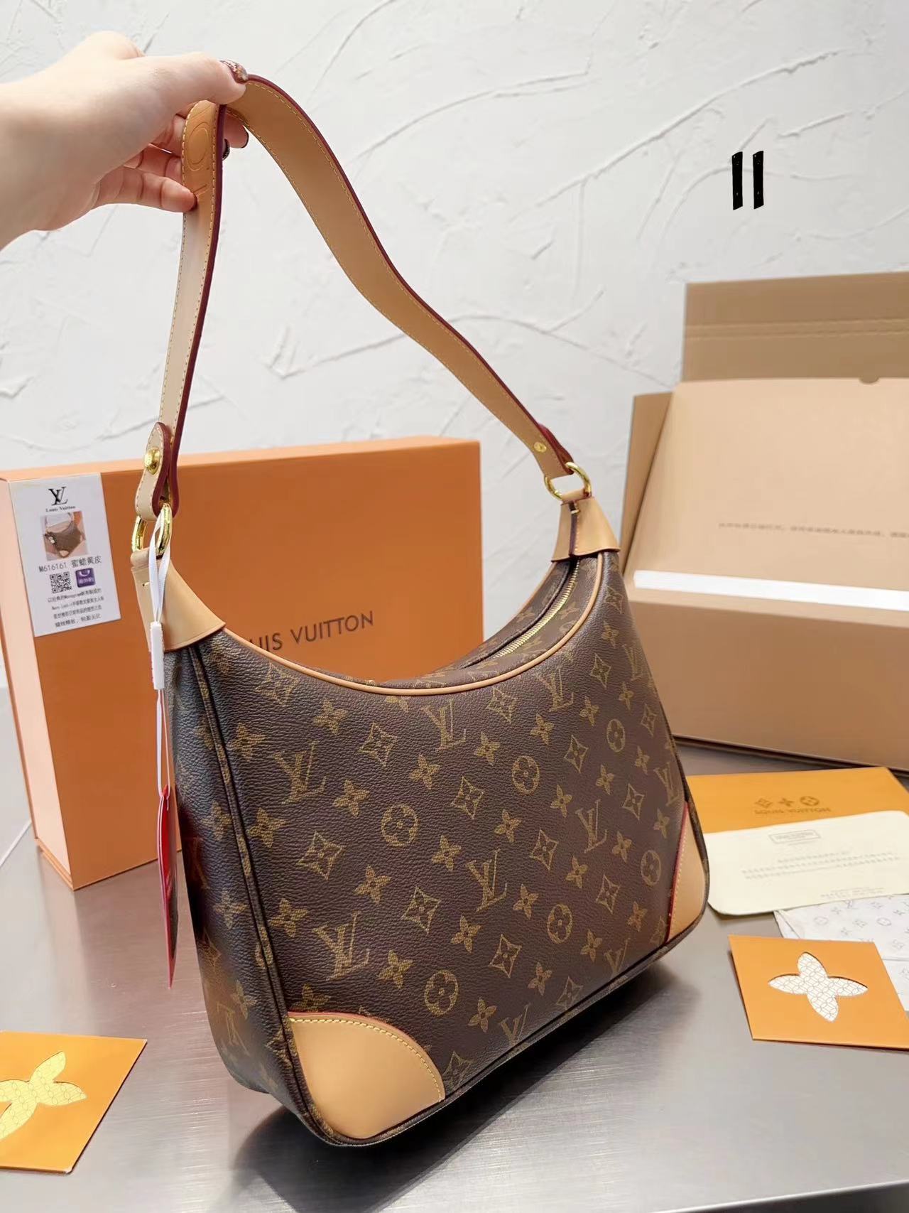 Replica Louis Vuitton Monogram Boulogne 30 Shoulder Bag M51265