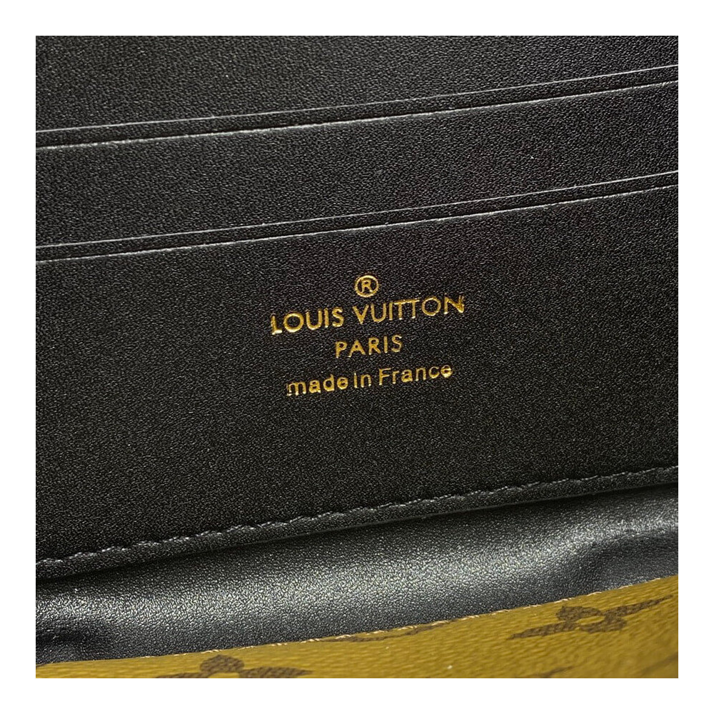 Replica Louis Vuitton Vertical Zippy Wallet Metis