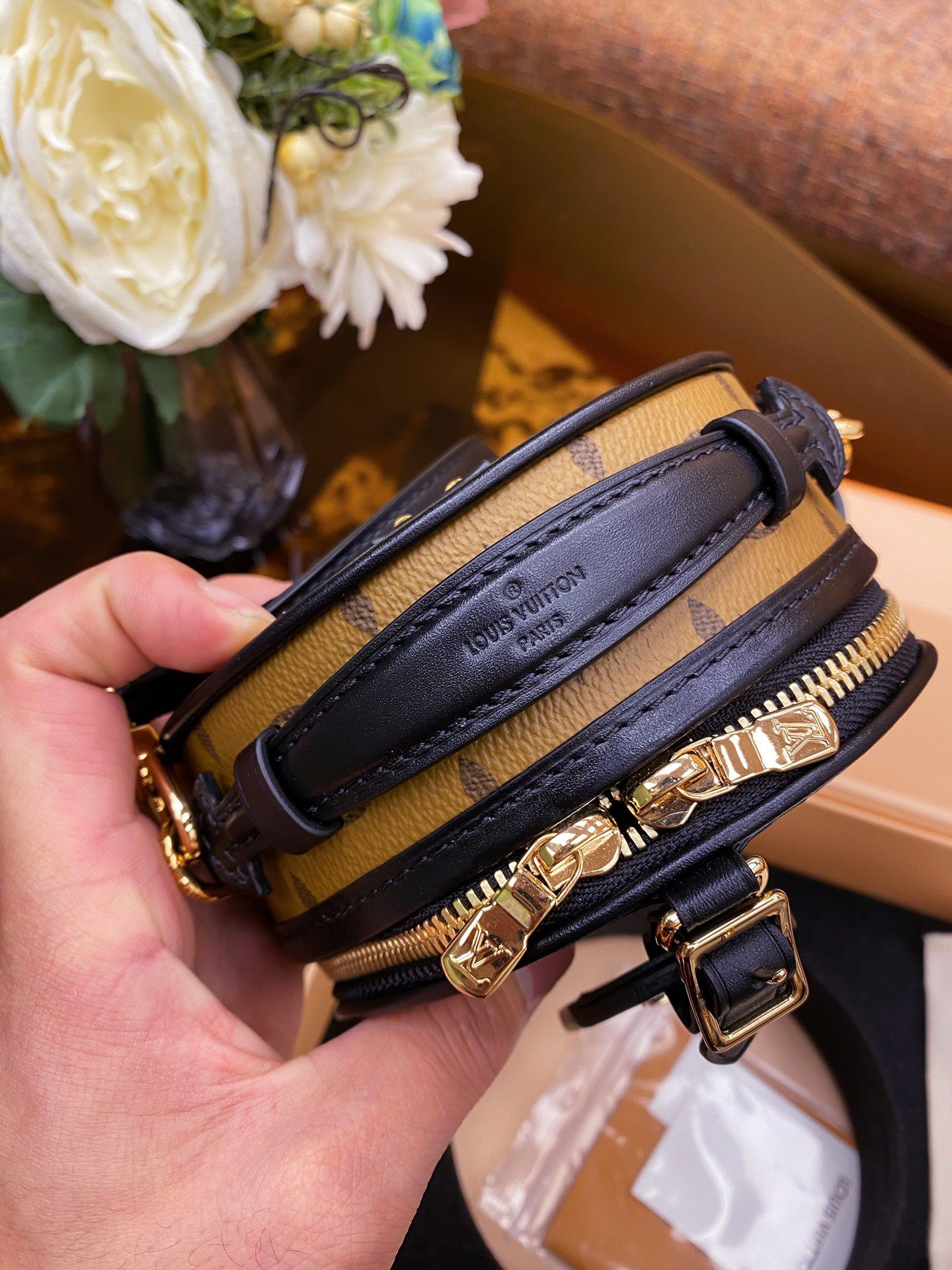 Replica Louis Vuitton Monogram Reverse Canvas Mini Boite Chapeau M68276