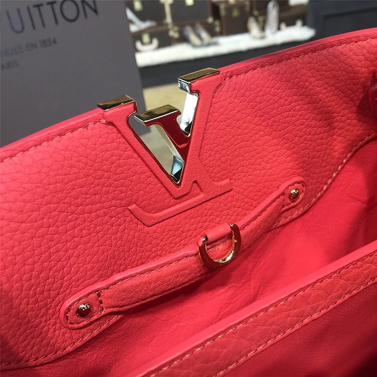 Louis Vuitton M95508 Capucines MM Tote Bag Taurillon Leather