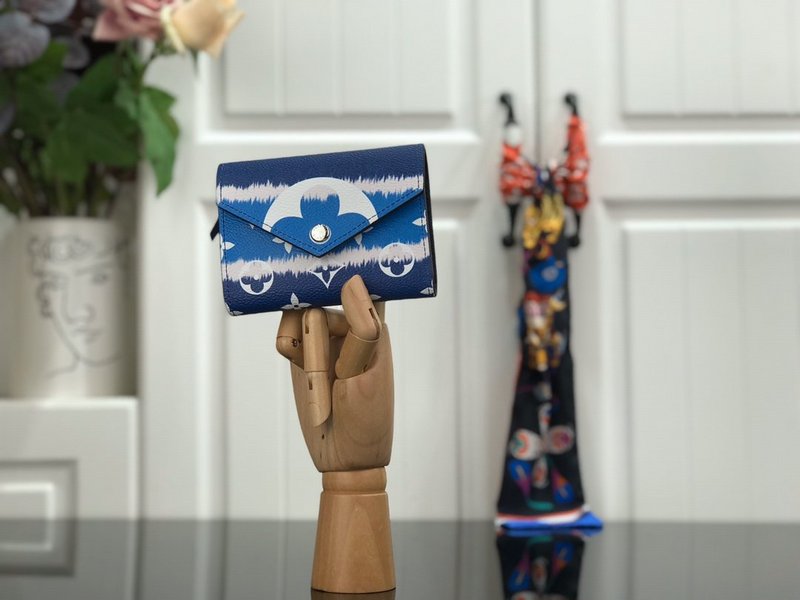 Replica Louis Vuitton Escale Victorine Wallet