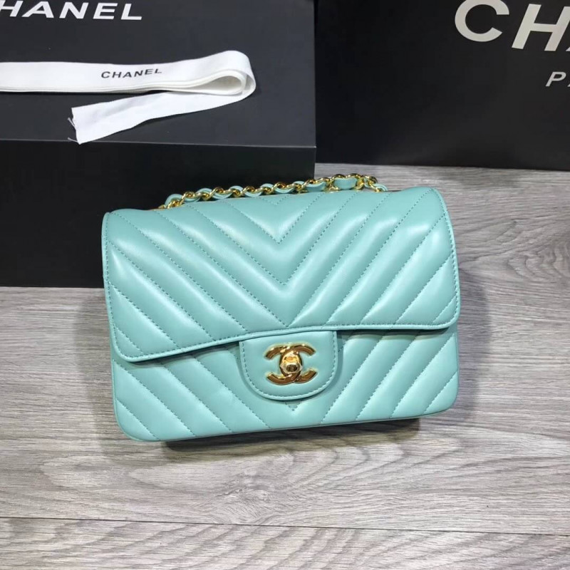 Replica Chanel Chevron Lambskin 20Cm Classic Flap Bag 1116
