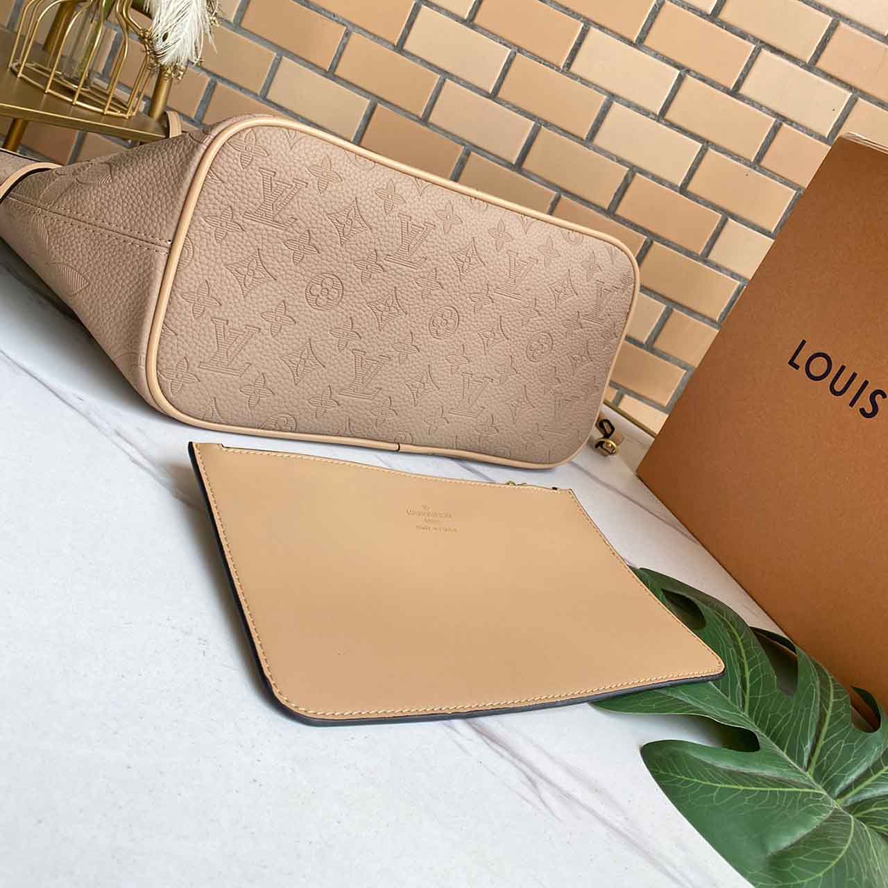 Replica Louis Vuitton Neverfull Mm Monogram Empreinte Leather M45685 Black/Beige/Blue