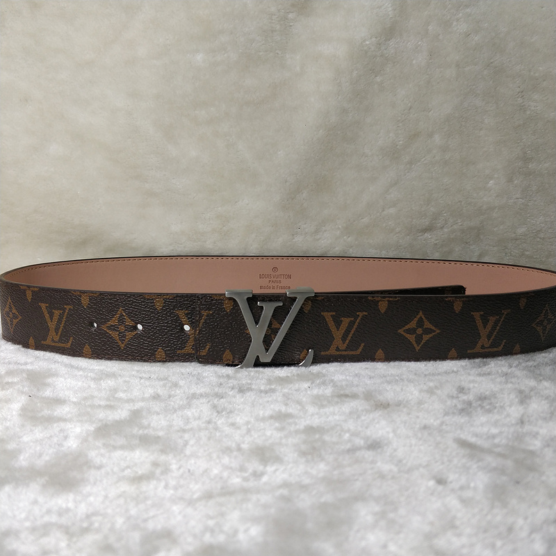 Replica Louis Vuitton Belt L77-70 38Mm Silver