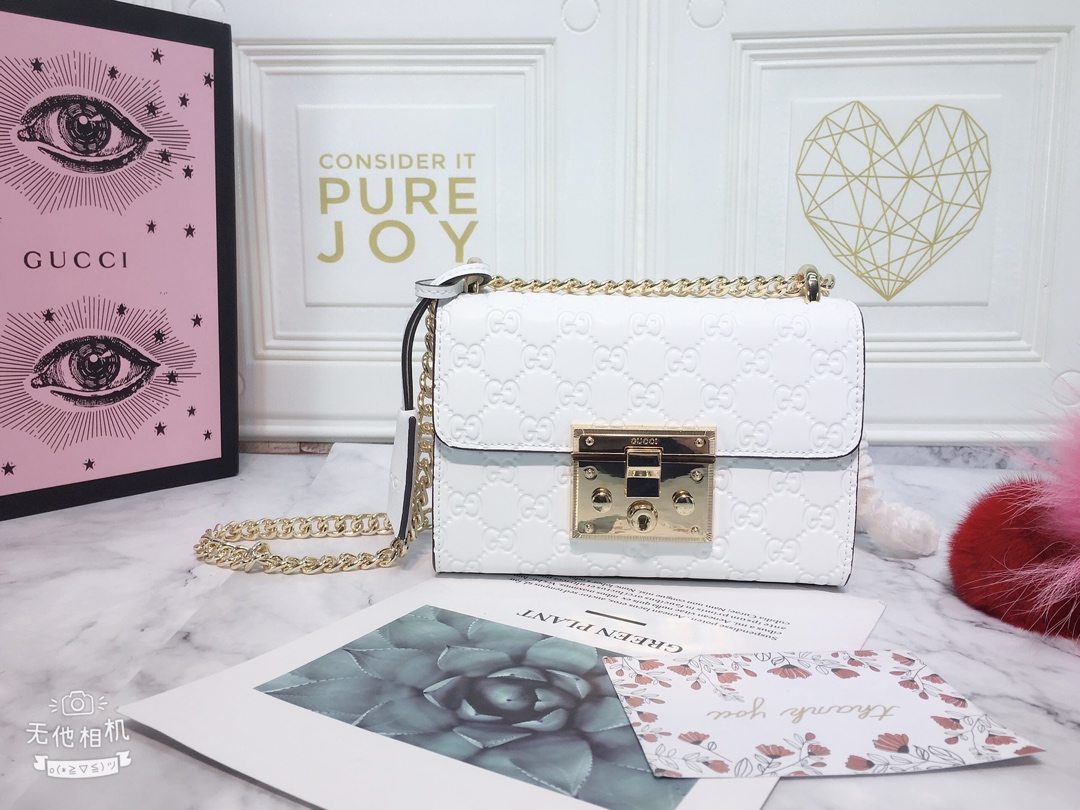 Replica Gucci Padlock Small Signature Shoulder Bag 409487