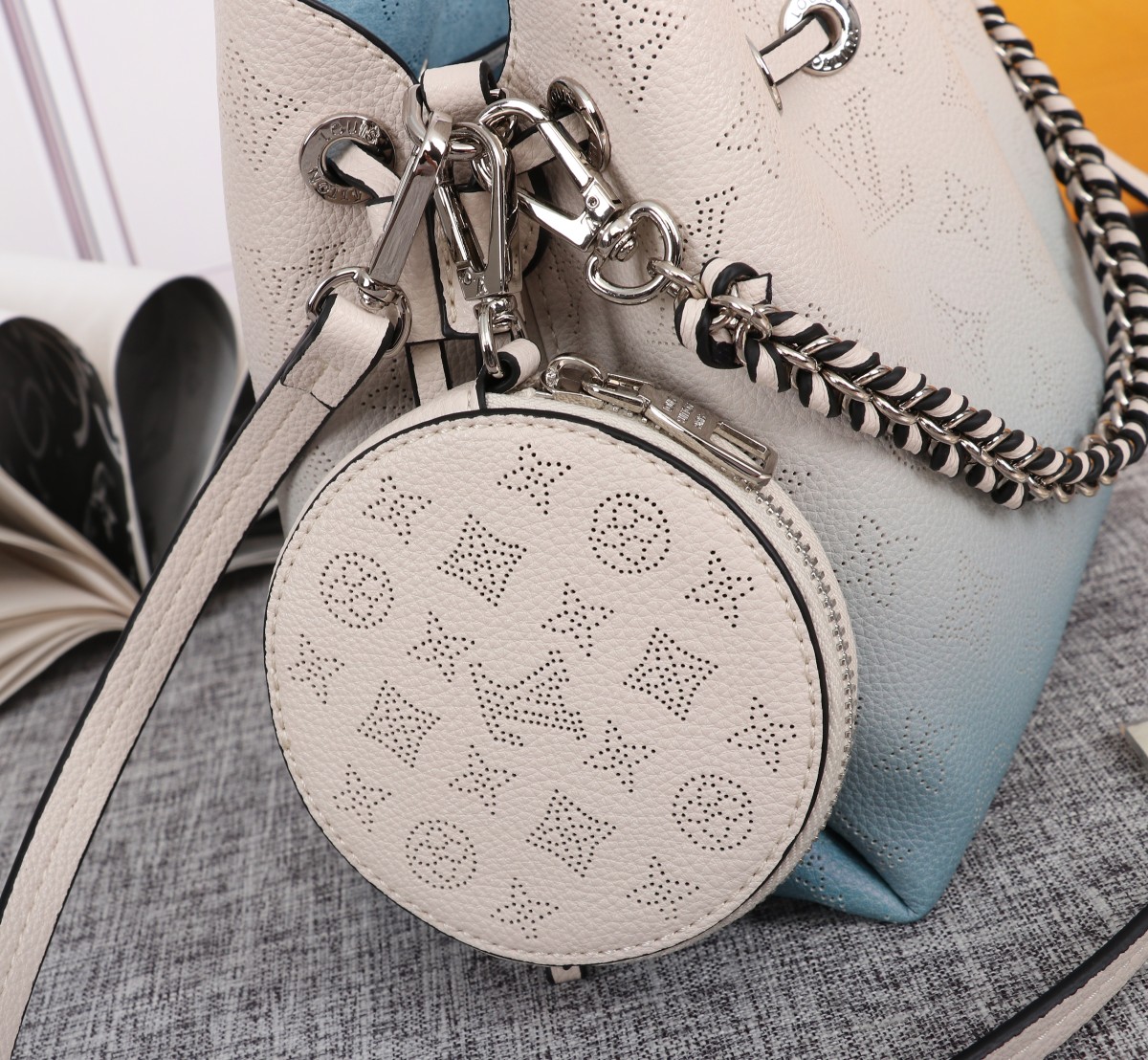 Replica Louis Vuitton Adorable Bella Bucket Bag Pink/Blue