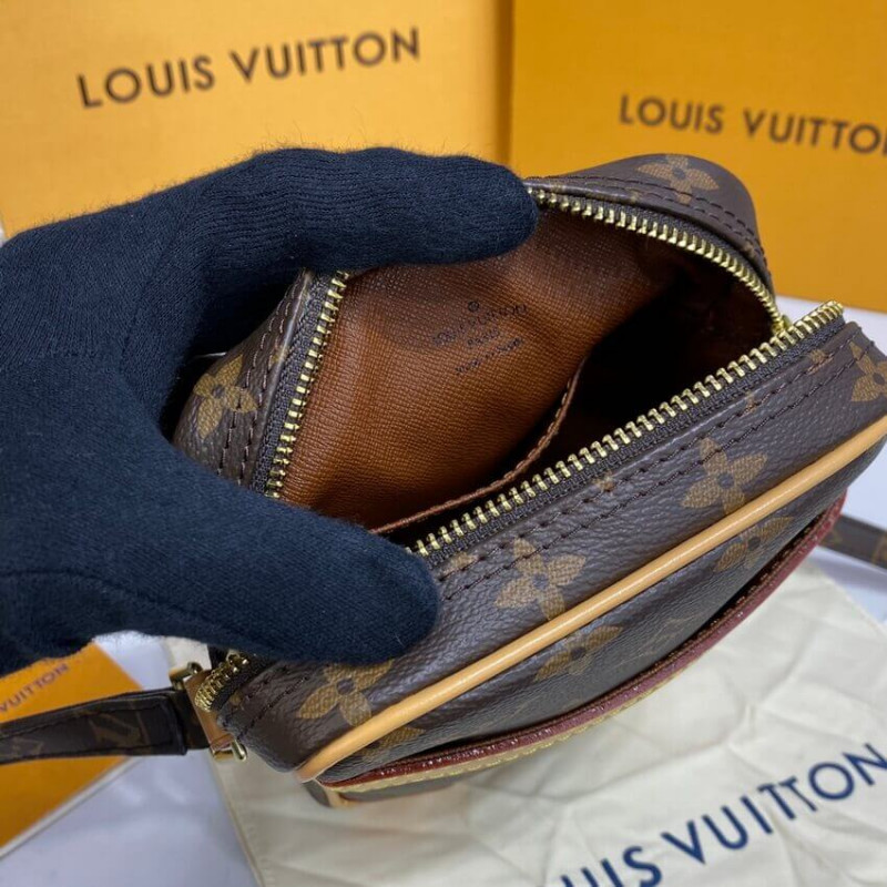 Replica Louis Vuitton Monogram Canvas Danube Crossbady Bag M45266