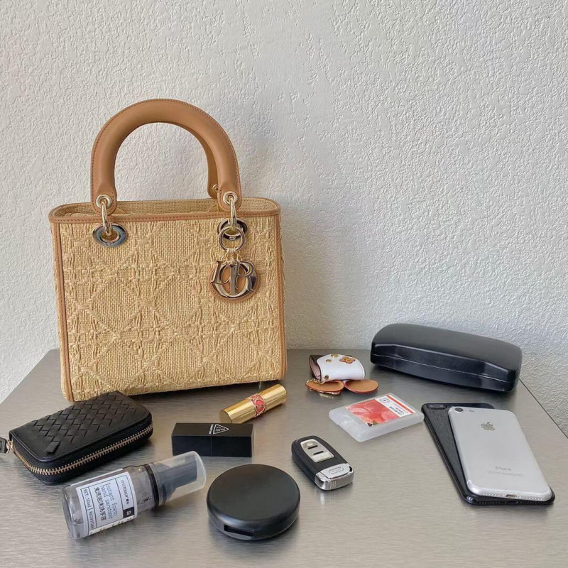 Replica Christian Dior Medium Lady Dior Bag Natural Cannage Raffia M0565