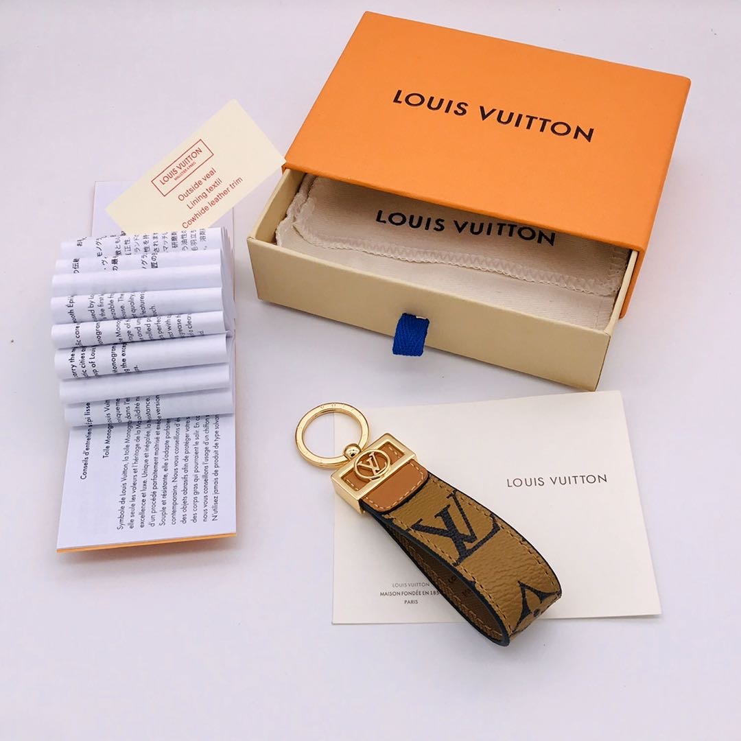 Replica Louis Vuitton Dauphine Dragonne Key Holder