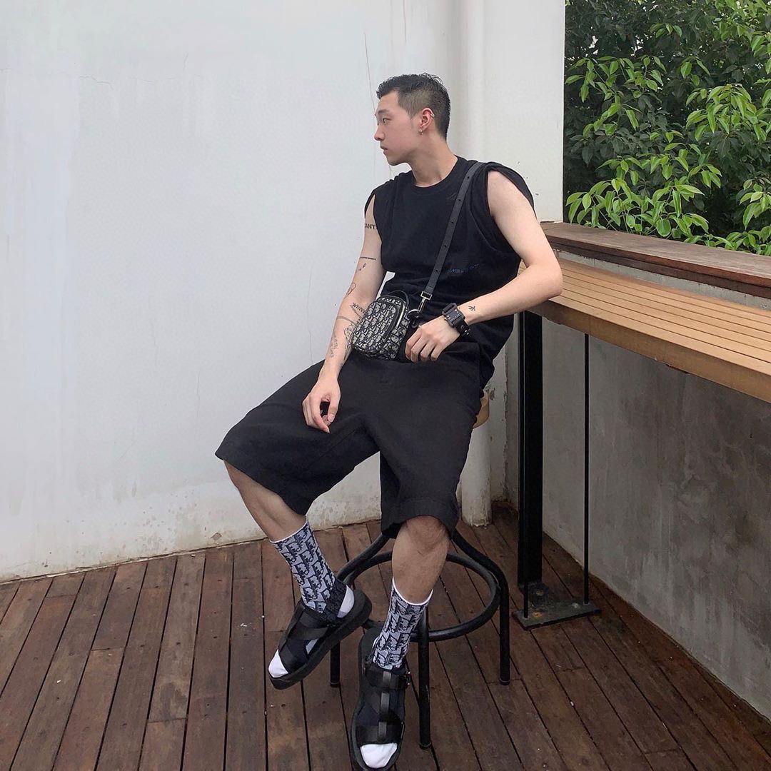 Replica Dior Men’S Pouch Phone Bag