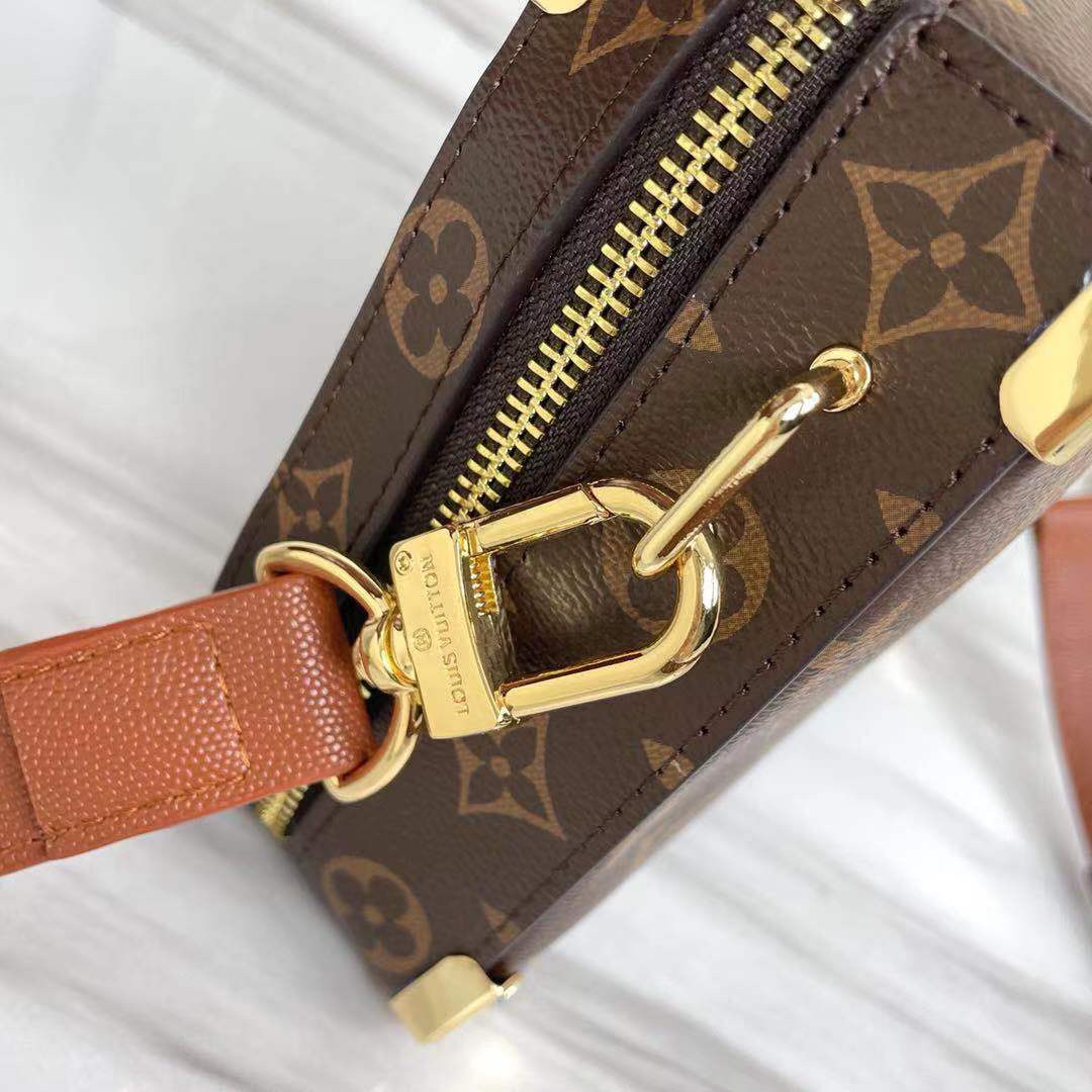 Replica Louis Vuitton Collaboration Handle Trunk