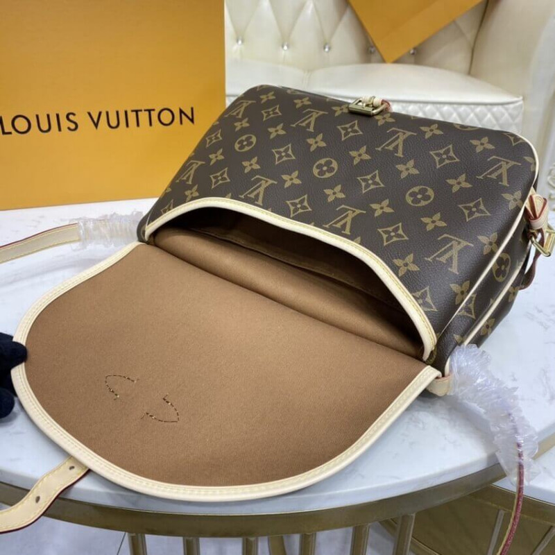 Replica Louis Vuitton Monogram Canvas Saumur Mm M40710