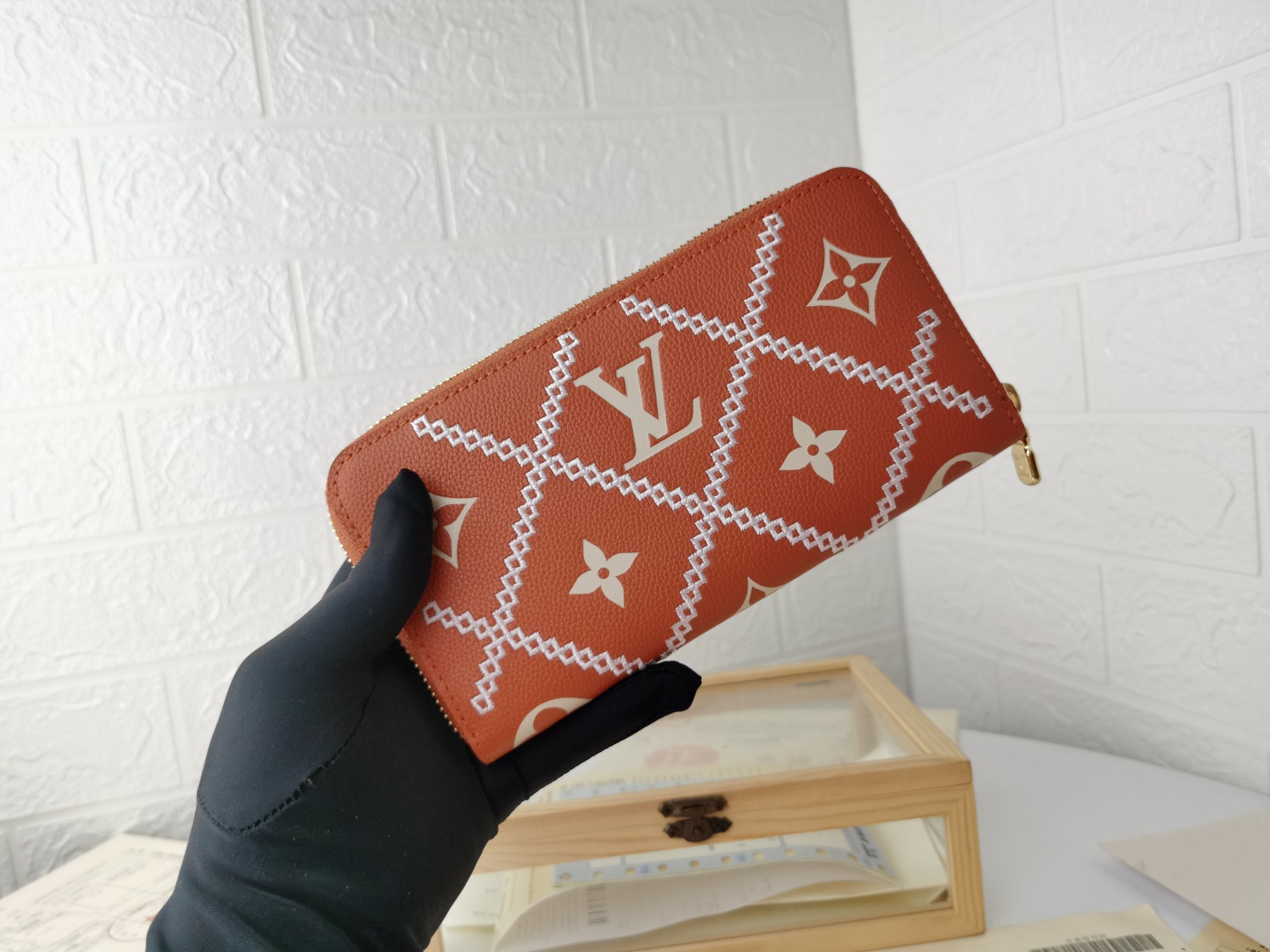 Replica Louis Vuitton Monogram Empreinte Broderies Zippy Wallet M81141